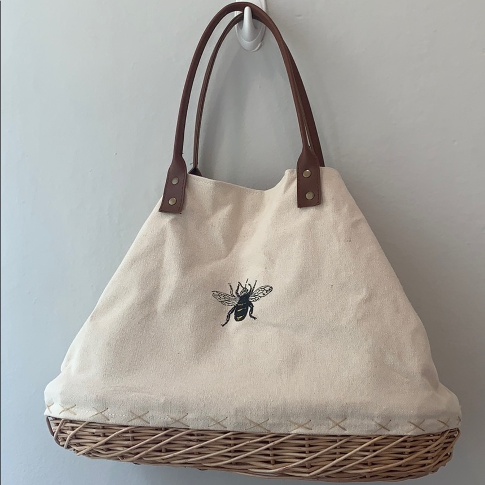Market Bag with Honey Bee